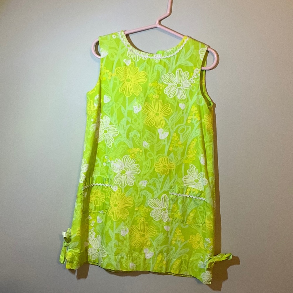 Lilly Pulitzer Girls Classic Shift Dress